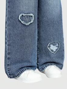 SHEIN Elladie kids Denimly 春夏女童心形刺繡破洞直筒寬鬆時尚休閒可愛百搭牛仔褲，丹寧藍，適合假期與校園 - 深色水洗藍 - 查看 5