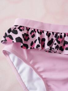 HELLO KITTY AND FRIENDS | SHEIN Setelan Baju Renang Dua Potong Atasan Camisole dan Bawahan Bikini Segitiga Motif Kartun untuk Anak Perempuan Remaja, Cocok untuk Liburan Musim Panas dan Pantai - Berwarna merah muda - View 6
