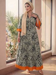 SHEIN Lady CURVE Gaun Pesta Kasual Wanita Ukuran Besar dengan Leher V Berlekuk dan Motif Cetak Seluruh Permukaan, Elegan untuk Musim Gugur - MultiWarna - View 4