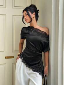 Aloruh 女款蕾絲拼接不對稱肩休閒日常穿著襯衫 - 黑色 - 查看 5