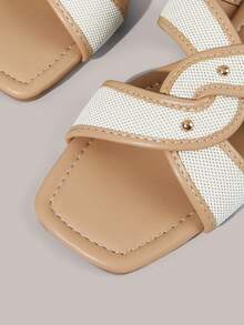 Styleloop Women Shoes Multi-Colored Canvas Splicing Square Toe Flat Bottom Cross Sandals, Simple Casual Style, Suitable For Daily Commuting, Vacation Travel - Apricot - View 5