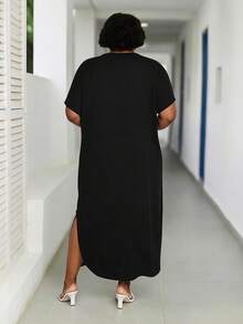 CurvyTilda Plus Size Women Spring/Summer New Fashion Commute Casual Pocket Design Split Long Dress - Black - View 2