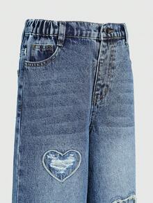 SHEIN Elladie kids Denimly 春夏女童心形刺繡破洞直筒寬鬆時尚休閒可愛百搭牛仔褲，丹寧藍，適合假期與校園 - 深色水洗藍 - 查看 7