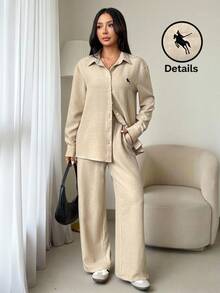 SHEIN PETITE 女款杏色編織刺繡騎士長袖襯衫與長褲休閒套裝，適合嬌小女性 - 杏色 - 查看 3