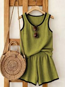 SHEIN Franclia Women's Casual Minimalist Summer Vacation Style High-End Simple Beach Vacation Two Pieces Set Linen Fabric Contrast Black Trim Top And Shorts Set Bohemian Style Set Summer Vacation Casual Set Bohemian Set Vacation Outfit Summer Outfit - Olive Green - View 1