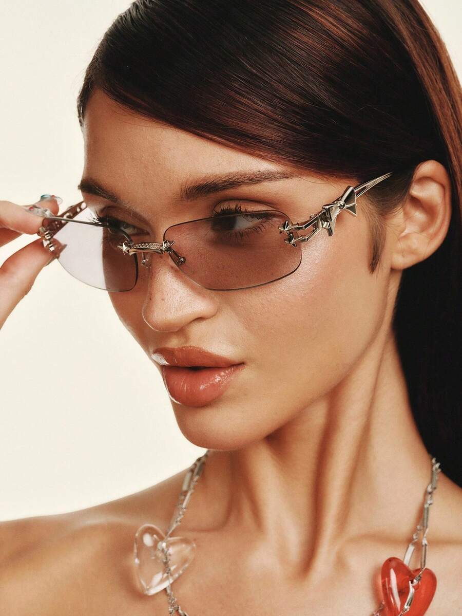 Popjeli Y2K Millennium Wind Four-Pointed Star Rivet Frameless Sunglasses, Cold Silver Metal Hollow Thin Temple Light Gray Pieces, Niche Heavy Industry Metal D - Silver - View 1