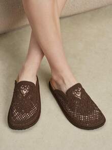 Solecia 女款平底圓頭刺繡線休閒沙灘度假鞋 - 咖色 - 查看 7