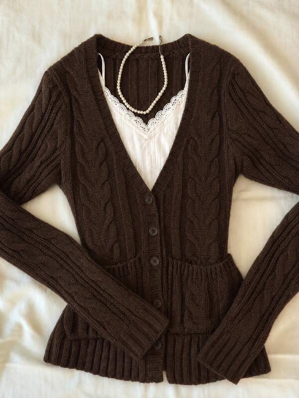 IslaSuriya American College Vintage Style Dark Brown Cable Knit V-Neck Single-Breasted Cardigan Jacket With Real Pockets