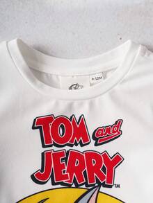 TOM & JERRY X SHEIN 女嬰字母印花圓領短袖休閒T恤與短褲休閒套裝 - 紅白色 - 查看 4