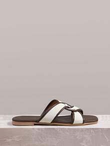 Styleloop Women Shoes Multi-Colored Canvas Splicing Square Toe Flat Bottom Cross Sandals, Simple Casual Style, Suitable For Daily Commuting, Vacation Travel - Brown - View 2