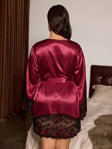 Slumberist Plus Size Satin Lace Robe: Sexy Red Lips Lace Patchwork, Lace Trim Cuffs And Hem, Diagonal Cut Slim Fit Satin Robe - Burgundy - View 2