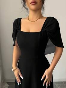 Modelyn 女款方領收腰A字披肩優雅浪漫休閒長洋裝 - 黑色 - 查看 5