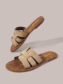 Styleloop European And American Style, Hollow Slippers Women's Summer New Flat Bottom Outer Wear Versatile Beach Vacation Leisure Sandals - Apricot - View 4