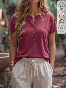 Zayélia Kaos Henley warna Dusty Rose lengan pendek, kancing sebagian di bagian depan, potongan longgar. Kasual untuk liburan musim panas. - Merah - View 1