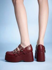 Sugerpunk Sandal Platform Bertumit Lame dengan Gesper Berduri untuk Wanita. - Burgundy - View 8