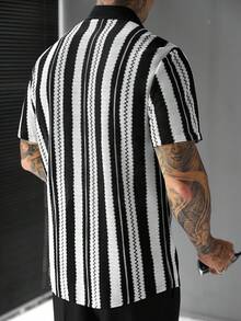 Manfinity Homme Men's Plus Size Mesh Patchwork Casual Shirt - Black and White - View 2