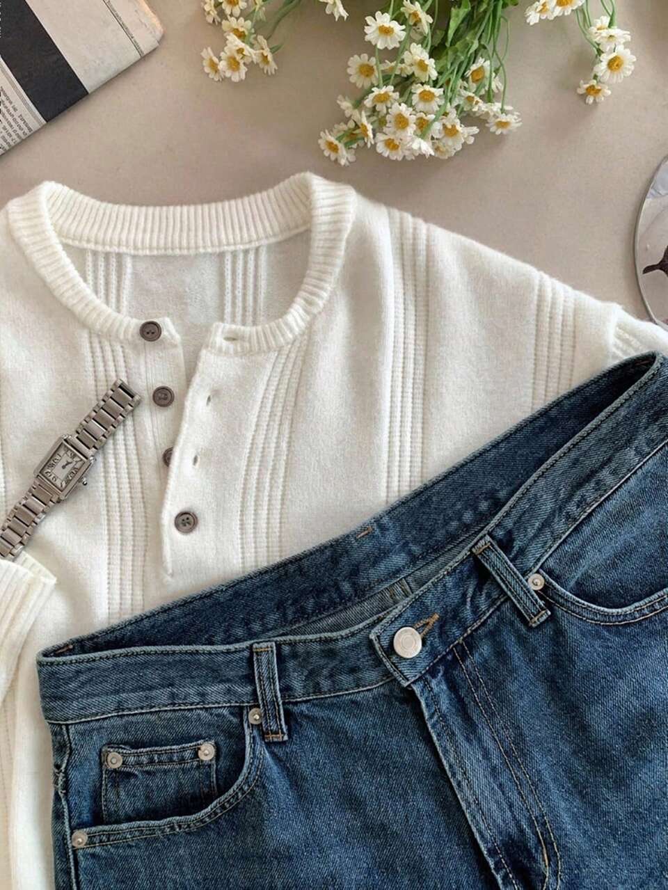 White Long Sleeve Ribbed Crew Neck Half-Button Front Comfortable Men's Sweater For Spring And Autumn