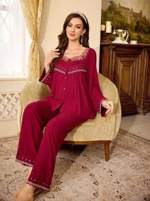 PalaceNights Exquisite Lace Heavy Embroidery Trim Square Neck Long Sleeve Loose Maternity Pajama Set - Burgundy - View 4