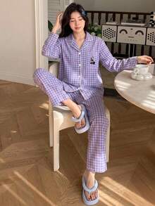 DAZY 2件組格紋刺繡圖案開襟長袖上衣與直筒長睡褲女款秋季睡衣套裝 - 粉色 - 查看 6