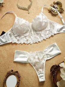 PinupPomp 2pcs Bridal Lingerie Set: Silver-White Lace Satin Fabric + Bustier Top With Underwire Support + Low-Rise Ruched Panty Wedding - Multicolor - View 3