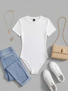 SHEIN BASICS Body de manga corta ajustado de color liso versátil para uso diario para mujer - Blanco - Ver 3