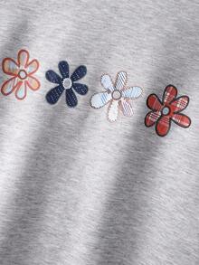 GlowEve CURVE Plus Size Grey Crew Neck Long Sleeve Thermal Lined Floral Print Sweatshirt - Grey - View 5