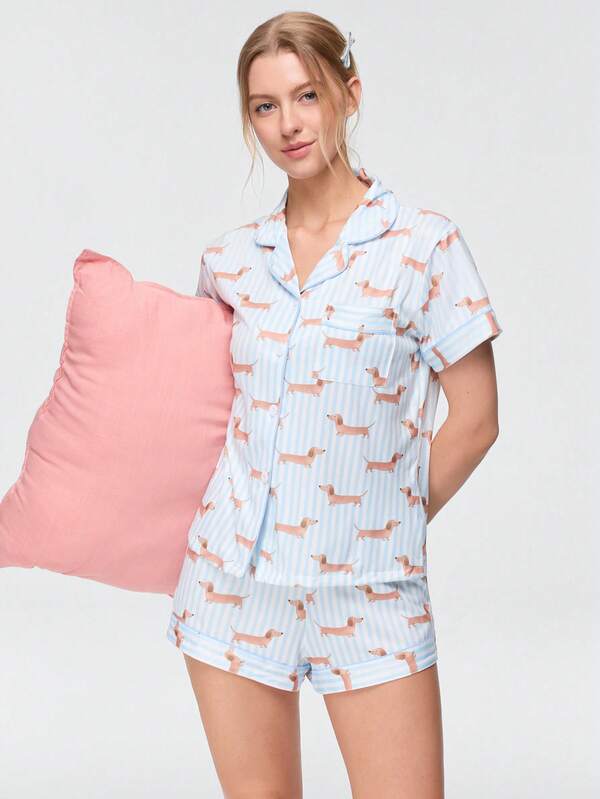 Bonmuse Conjunto de pijama de 2 piezas para mujer, estampado de perro salchicha, ropa de estar en casa para mujer, atuendo de vacaciones de primavera/verano, top de manga corta con cuello y pantalones cortos, se puede usar fuera de casa