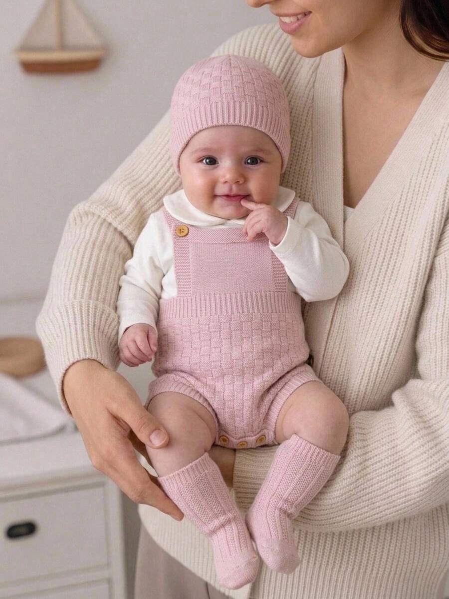 SHEIN Newborn Baby Girls' Pink Knit Romper, Socks & Hat 3-Piece Set, Solid Color & Versatile, Perfect For Daily Wear In Spring, Autumn, And Winter - Pink - View 1