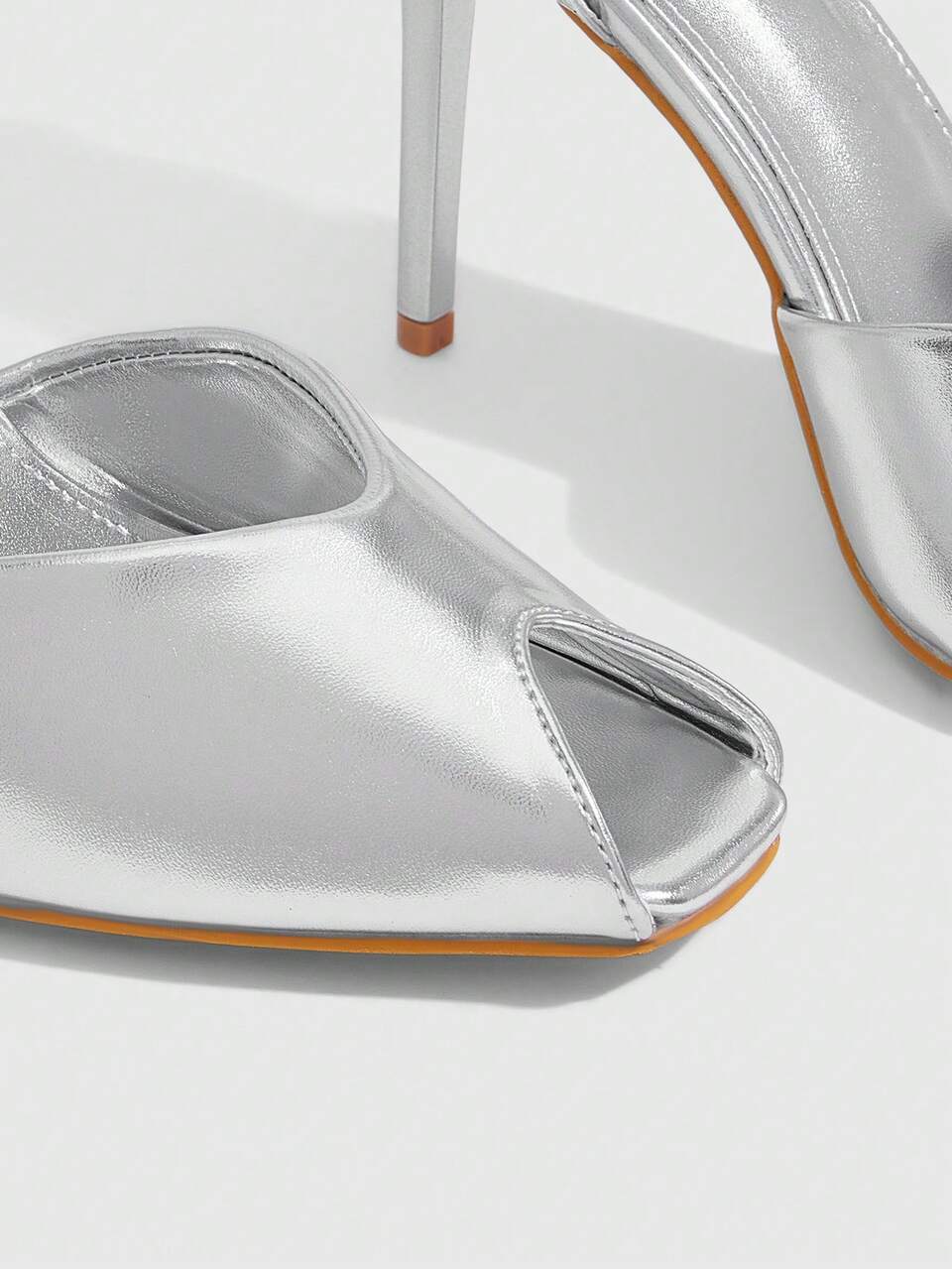 CUCCOO SZL Ladies Shoes One-Line Buckle With Peep Toe Square Toe Stiletto Sandals Silver Commuter Daily Dating Party