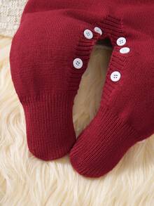 HELLO KITTY AND FRIENDS | SHEIN GraphicGems 新生兒嬰兒毛衣連身衣 3D 毛巾刺繡 紅色與米色 舒適柔軟針織爬行衣 秋冬款 簡約可愛時尚卡通款 適合春秋 - 彩色 - 查看 9