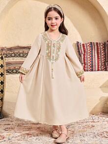 SHEIN Young Girl Woven Round Neck Patchwork Ribbon Loose Casual Dress, Young Girl Floral Young Girls Jalabiya, Elegant Vintage Floral Embroidered Print Midi Dress, Young Girl Casual Minimalist Traditional Long Sleeve Arabian Dress Suitable For Spring/Summer, Festival Style Matching Family Vacation, / Young Girl Elegant Modest Long Sleeve Dress, Prayer Abaya, Easy Comfort, Casual Wear, Vacay Vibes, Modest Kaftan, Young Girls Jalabiya, Girl Jalabiya, Apricot Dress, Mommy & Sisters & Me - Apricot - View 7