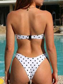Swim Mod 女款夏季海灘波點荷葉邊抹胸比基尼上衣與三角褲兩件式泳衣套裝 - 黑與白 - 查看 2