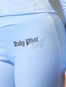 BABYPHAT بنطلون مخملي واسع مع طباعة فراشة مرصعة بالراينستون على المؤخرة وتفاصيل شعار العلامة التجارية لمناسبات الخريف والشتاء - أزرق فاتح اللون - مشاهدة 5