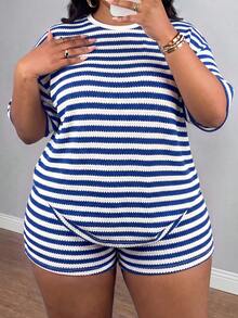 Slaydiva 大尺碼女款白色短袖T恤與短褲休閒兩件套，適合度假、辦公、夏季穿著 - 藍色 - 查看 3
