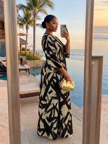 SHEIN Lady Plus Size Fashion Vacation Print Colorblock Slit Dress - Khaki - View 2