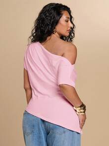 SHEIN BAE CURVE 大尺碼女款純色不對稱單肩短袖休閒上衣 - 粉色 - 查看 3