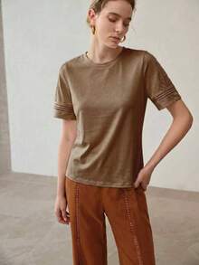 MOTF PREMIUM WOMEN SUMMER SOLID LACE INSERT SHORT SLEEVE TEE - Coffee Brown - View 3