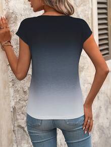 Omancia Camiseta de manga corta con cuello en V y degradado para el verano - Blanco y Negro - Ver 2