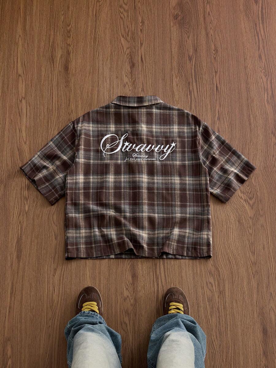 SWAVVY 男士時尚刺繡格紋單排扣短袖襯衫 - 棕色 - 查看 1
