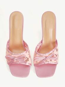 cuccoo-chicest-pink-lace-square-toe-bow-slim-heel-sandals-woman-summer