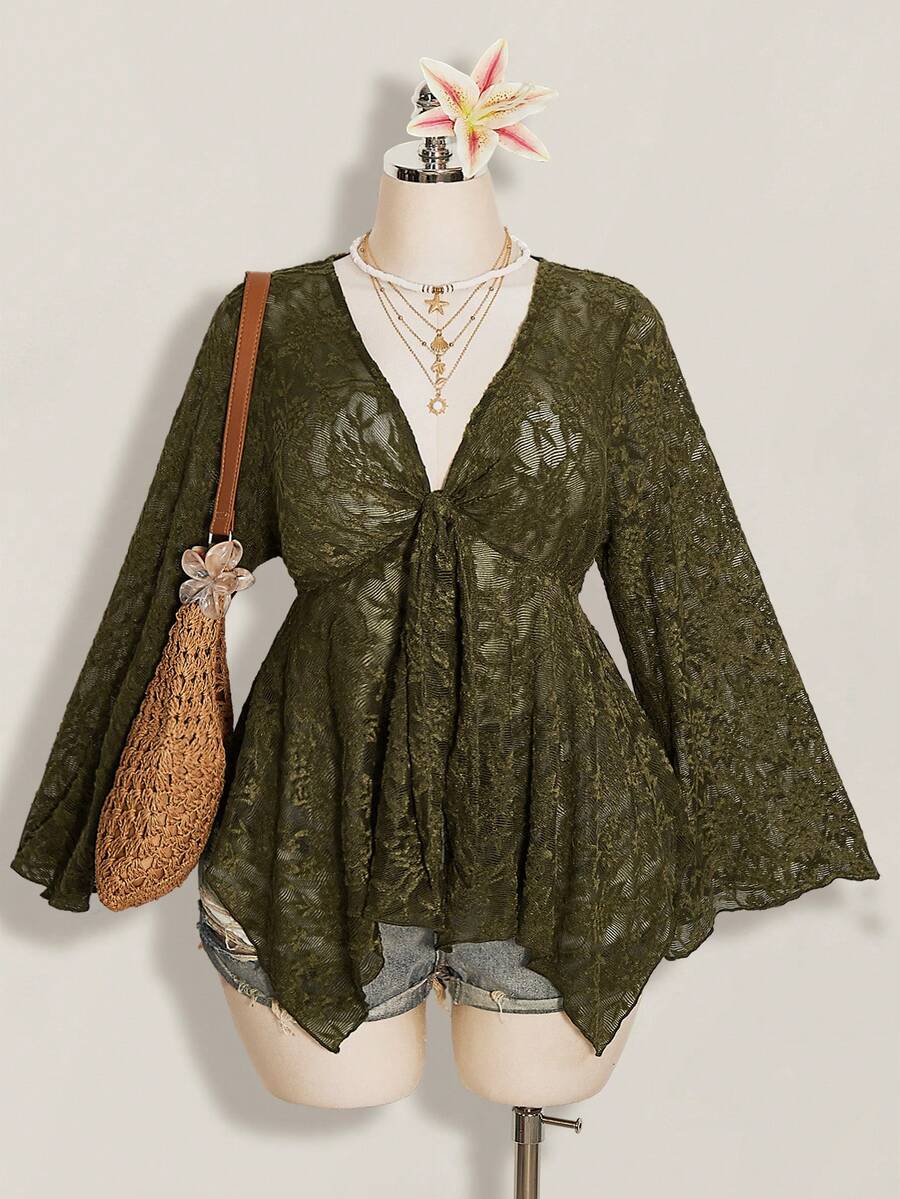 SHEIN ICON 大尺碼 V 領不對稱下擺喇叭袖提花上衣,仙女風復古 Y2K 喇叭袖上衣 - 棕色 - 查看 1