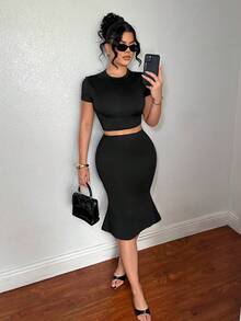 SHEIN SXY Women's Black Basic Short Sleeve T-Shirt And Mermaid Skirt Set - Black - View 7