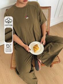 Dazy Plus Minimalist Cute Cartoon Print Raglan Sleeve Loose Fit Loungewear Plus Size Women's Pajama Set Spring Summer - Army Green - View 1