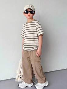 SHEIN 2pcs/Set Setelan Kasual Nyaman dan Serbaguna untuk Anak Laki-Laki Remaja, Atasan Lengan Pendek Motif Garis-garis dan Celana Panjang Warna Polos, Cocok untuk Pakaian Sehari-hari Musim Semi/Panas, Olahraga, Jalan-jalan, Sekolah, Pesta, Liburan, Fotografi, dll. - Khaki - View 5