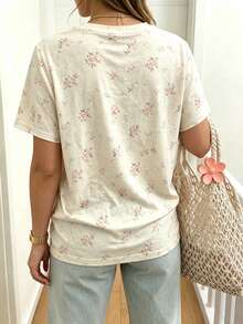 EMERY ROSE 花卉印花女款時尚上衣 T-shirt，美學風格，適合夏季穿著 - 彩色 - 查看 2