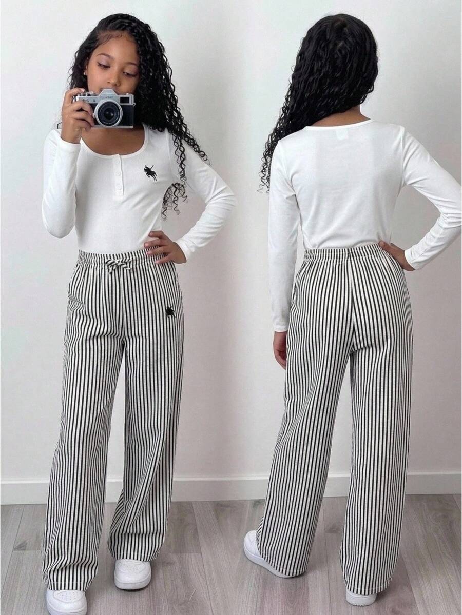SHEIN 青少年女孩秋冬休閒白色修身U領長袖黑白條紋梭織直筒寬腿褲兩件套,舒適彈性針織條紋運動服,返校秋季服飾 - 黑與白 - 查看 1