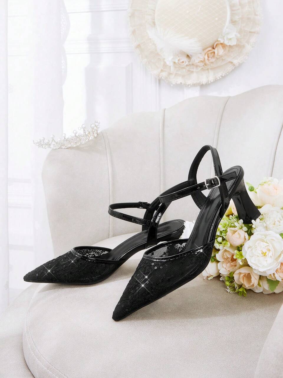 CUCCOO HITCHD Women's Spring And Summer New White Lace Splicing Pointed Stiletto Outer Wear Fashionable Versatile Breathable High Heels