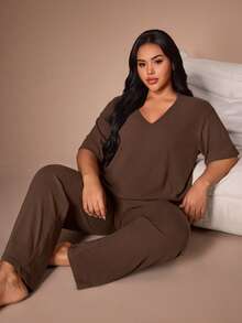Lazeform Conjunto de Pijama Casual Plus Size Feminino Ultra Macio e Fofinho em Cor Sólida para Loungewear - Café - Visão 6