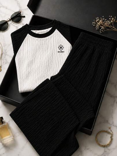 Conjunto casual de 2 piezas para mujer. Camiseta de manga corta, cuello redondo. Pantalón de pierna recta. Ajuste de cintura natural con resorte ligero. Sin bolsillos. Muy cómodo y fresco.