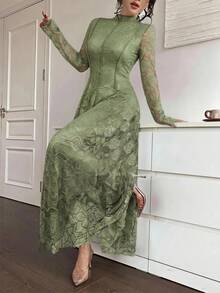 Feyla 優雅白色蕾絲女款長洋裝 - 灰綠 - 查看 3